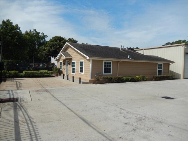 3802 Osage St in Houston, TX - Building Photo - Building Photo