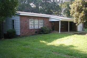 485 Rocky Top Rd in Lenoir City, TN - Building Photo - Building Photo