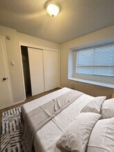 Silver Sands in Everett, WA - Foto de edificio - Building Photo
