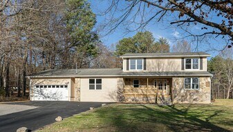 2267 Old Parksville Rd NE in Cleveland, TN - Building Photo