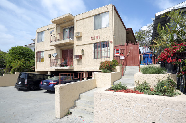 2241 W 15th St in Los Angeles, CA - Building Photo - Building Photo