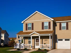 Barksdale Family Housing in Barksdale Air Force Base, LA - Building Photo - Building Photo