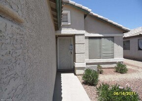 8362 W Minnezona Ave in Phoenix, AZ - Building Photo