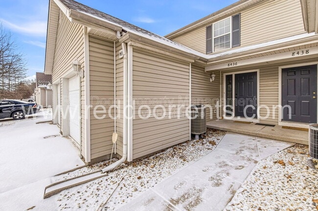 8436 Hague Rd in Indianapolis, IN - Building Photo - Building Photo