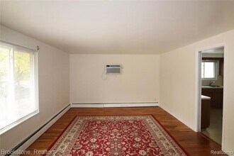 2 Glendale Dr in Ann Arbor, MI - Building Photo - Building Photo