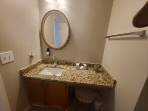 313 Peachtree Dr in Riverdale, GA - Building Photo - Building Photo