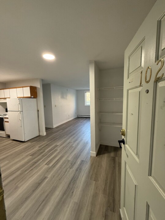 1518 1st St E in Thief River Falls, MN - Building Photo