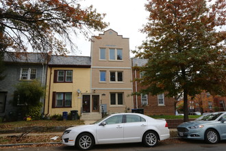 2103 2nd St NW in Washington, DC - Building Photo - Building Photo