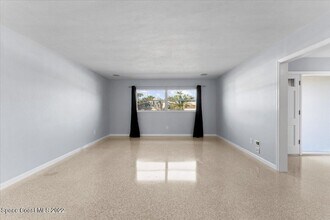 215 Marion St in Satellite Beach, FL - Building Photo - Building Photo