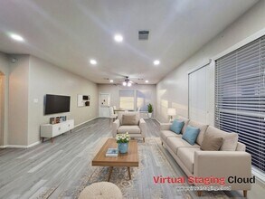 7334 Jacobs Well Dr in Richmond, TX - Building Photo - Building Photo