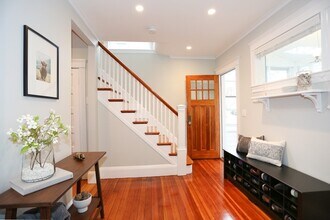 259 Willow St in Boston, MA - Building Photo - Building Photo