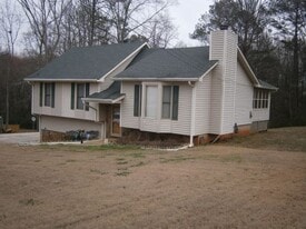 4115 Brownsville Rd in Powder Springs, GA - Building Photo