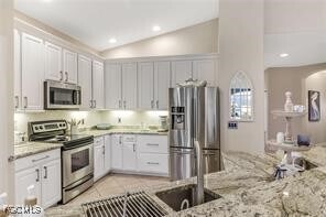 12037 Brassie Cir in Ft. Myers, FL - Building Photo - Building Photo