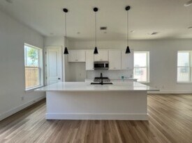 2706 Bostic St in Houston, TX - Building Photo