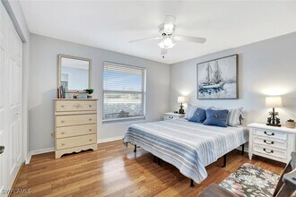 613 Windsor Sq in Naples, FL - Building Photo - Building Photo