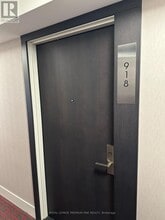 38 Monte Kwinter Ct in Toronto, ON - Building Photo - Building Photo