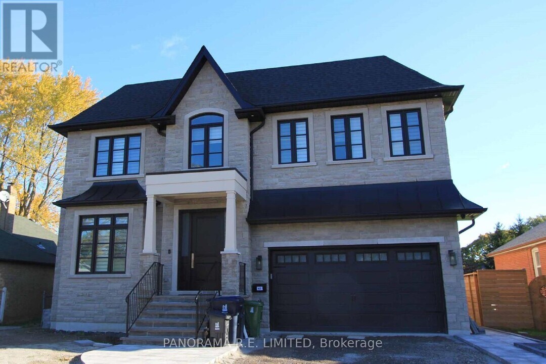 45 Charleston Rd in Toronto, ON - Building Photo