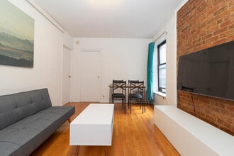 1815 2nd Ave in New York, NY - Building Photo - Building Photo