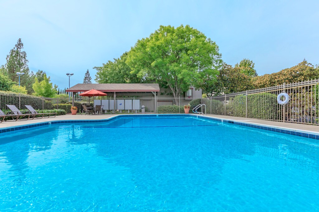 Greenhaven Oaks Apartments Sacramento, CA Apartments For Rent