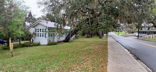 923 NE 2nd St in Ocala, FL - Building Photo - Building Photo
