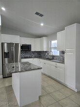 1918 SE 5th Ct in Cape Coral, FL - Building Photo - Building Photo