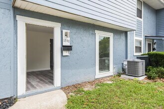 1848 Willowood Dr in Jacksonville, FL - Building Photo - Building Photo