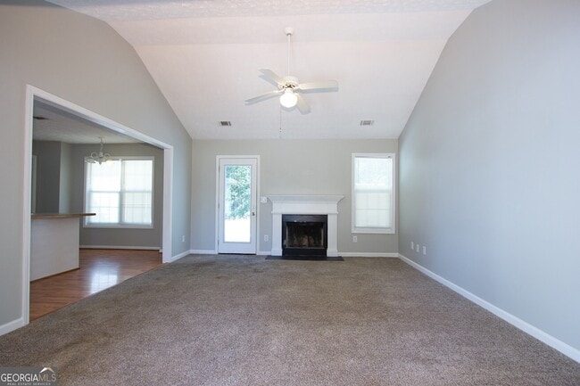 350 Windermere Dr in Loganville, GA - Building Photo - Building Photo