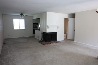3164 Cheltenham Ct in Gibsonia, PA - Building Photo - Building Photo