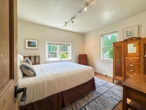 419 Orchard Dr in Santa Fe, NM - Building Photo - Building Photo