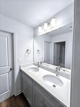 2042 McDonald Dr in Charlotte, NC - Building Photo - Building Photo
