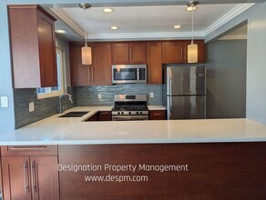 7638 Hampton Ave in West Hollywood, CA - Building Photo - Building Photo