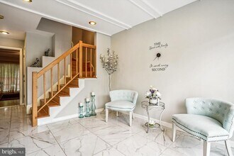 13101 Summer Rain Terrace in Fairfax, VA - Building Photo - Building Photo