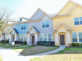 5404 Dolores Pl in Denton, TX - Building Photo