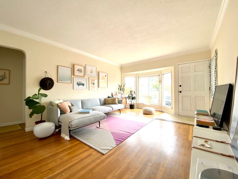 1415 Bonnie Brae St, Unit A in Hermosa Beach, CA - Foto de edificio