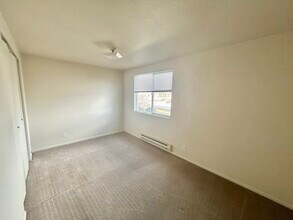 1283 Redwood Cir in Gardnerville, NV - Building Photo - Building Photo