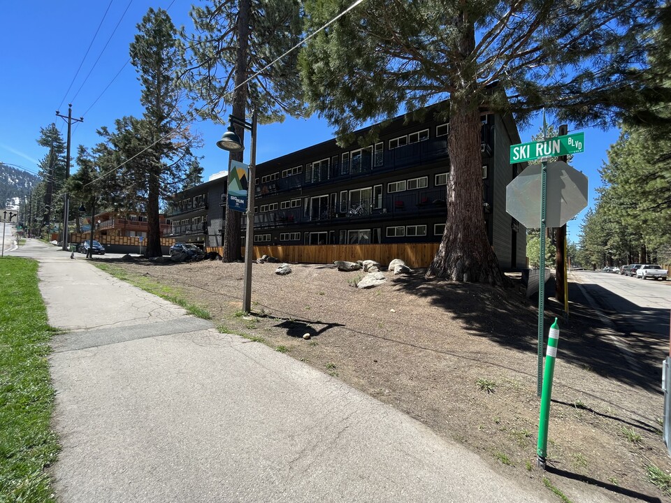 Ski Run & Spruce in South Lake Tahoe, CA - Building Photo