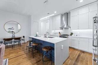 2311 N Carroll Ave in Dallas, TX - Building Photo - Building Photo