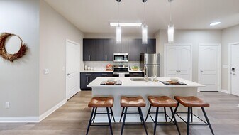 Autumn Breeze Apartments in Noblesville, IN - Building Photo