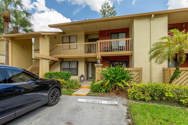 12989 Odessa Trail in Wellington, FL - Foto de edificio - Building Photo