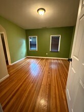 371 Broad St in New Britain, CT - Building Photo - Building Photo