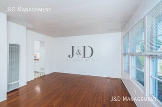 4376 1/2 Louisiana St in San Diego, CA - Building Photo - Building Photo