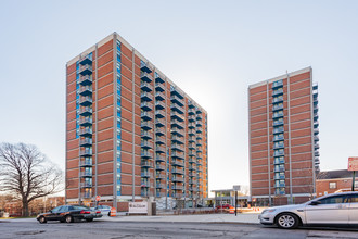 City View of McCulloh in Baltimore, MD - Building Photo - Building Photo