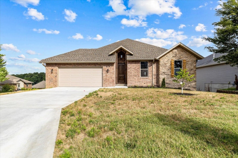839 S Cobble Creek Blvd in Nixa, MO - Building Photo