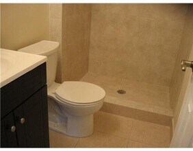 5685 Stonington Way in Greenacres, FL - Building Photo - Building Photo