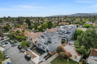 Brentwood Legacy Triplex in Los Angeles, CA - Building Photo - Building Photo