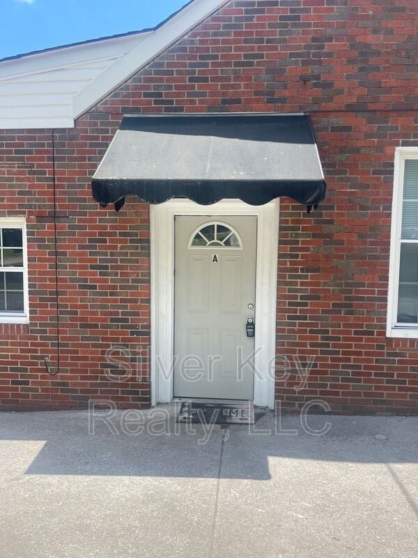 201 Forrest Ave in Athens, TN - Building Photo - Building Photo