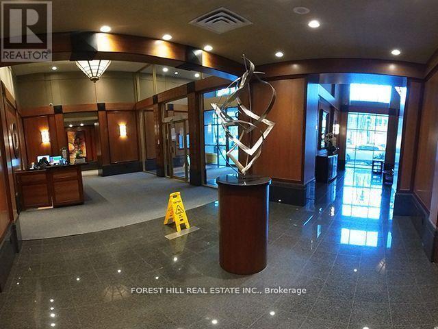 750 Bay St. in Toronto, ON - Building Photo - Building Photo