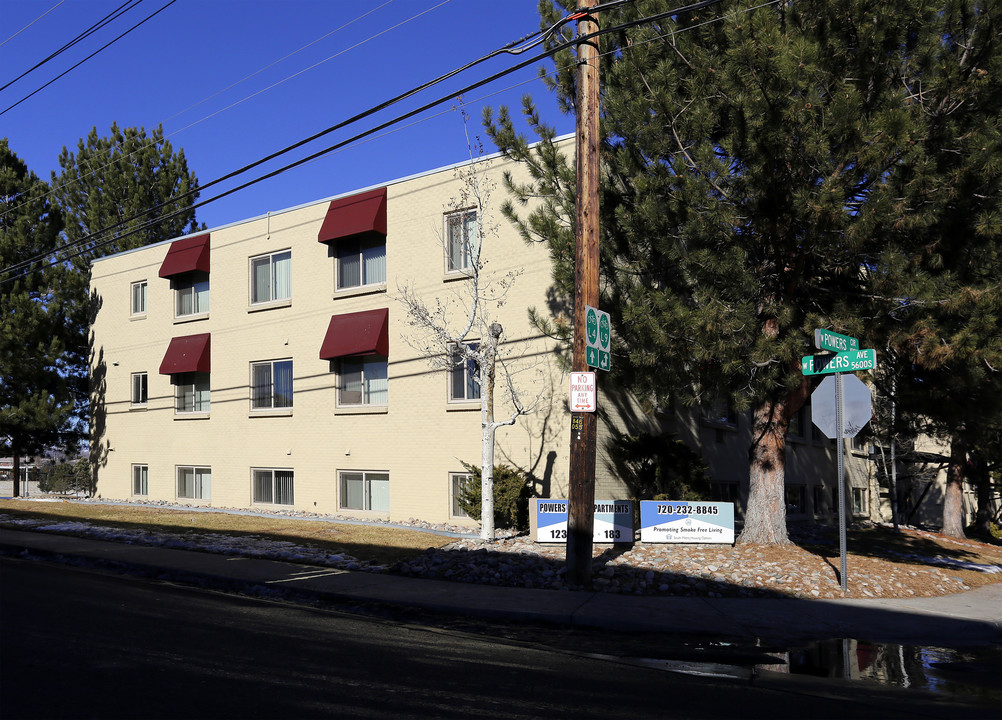 183 W Powers Cir in Littleton, CO - Foto de edificio