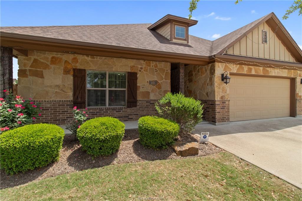 401 Hayes Ln in College Station, TX - Building Photo