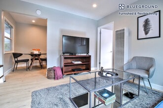 988 E El Camino Real in Sunnyvale, CA - Building Photo - Building Photo